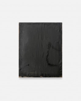 Minimalist black painting painted by the minimalist artist Esther Miquel based in Barcelona, Spain.