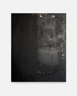 Minimalist black painting painted by the minimalist artist Esther Miquel based in Barcelona, Spain.